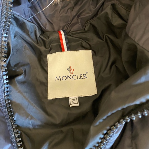 Moncler black puff jacket. Original - Picture 2 of 7